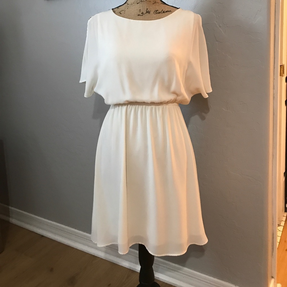 Francesca's white dress