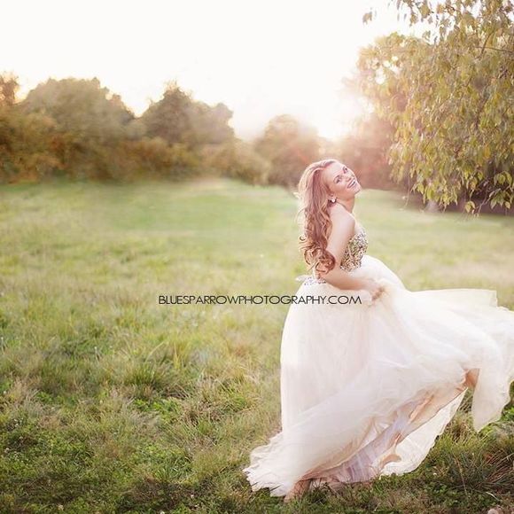 Meet your Posher, Sara - Picture 1 of 1