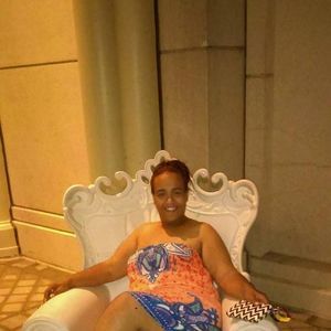 Meet your Posher, Tonya