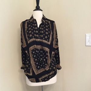 Free People printed button down wrap top - size XS