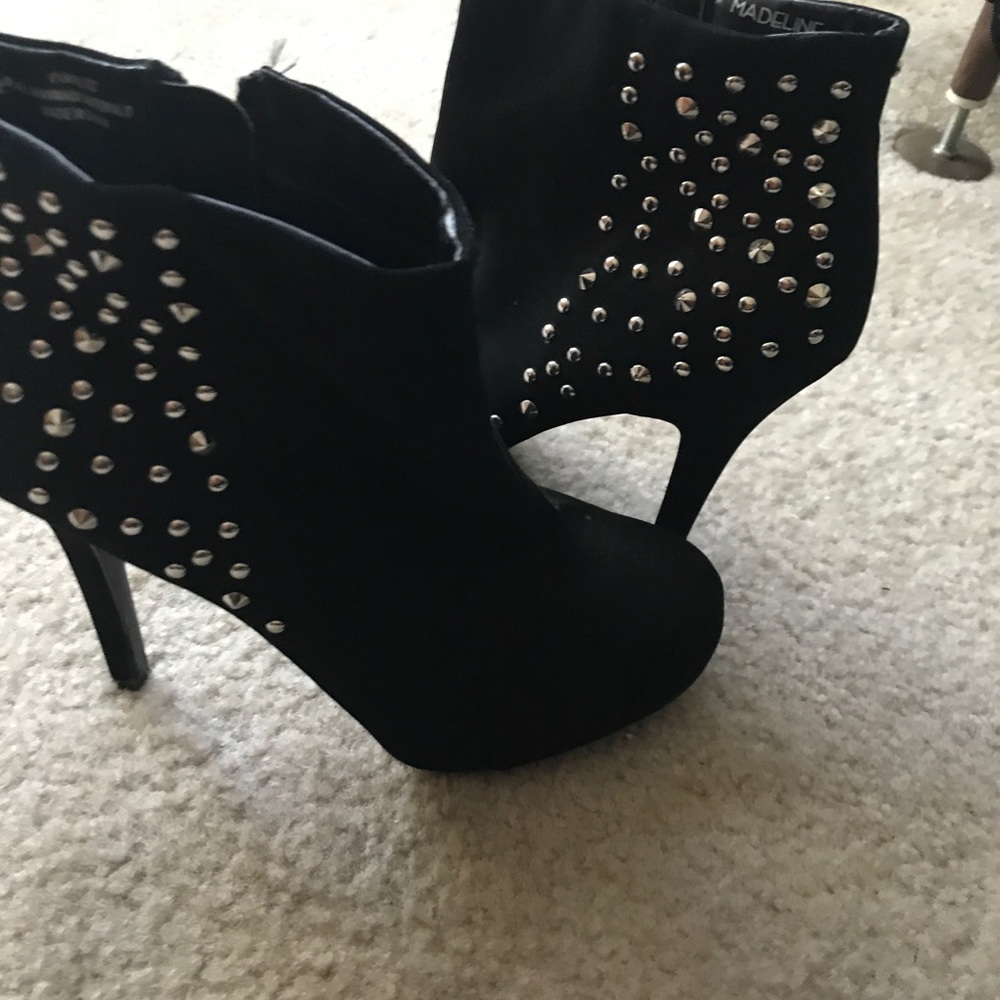 Madeleine heels