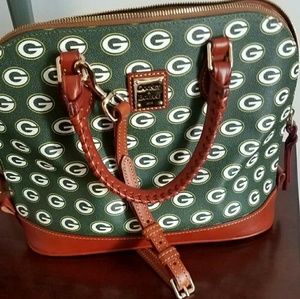 Greenbay Packers Dooney&Bourke Satchel
