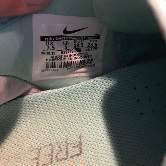 Nike Free - Picture 2 of 3