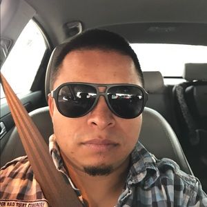 Meet your Posher, Eric