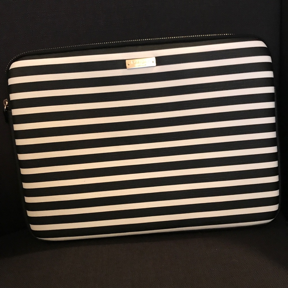 Kate Spade New York - sleeve for 13" Apple MacBook
