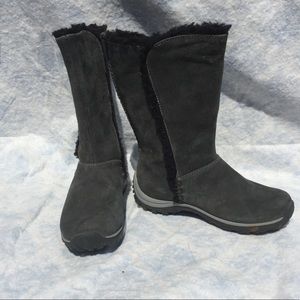 Patagonia Grey Winter Boots