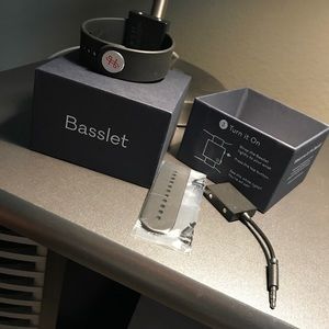 Basslet