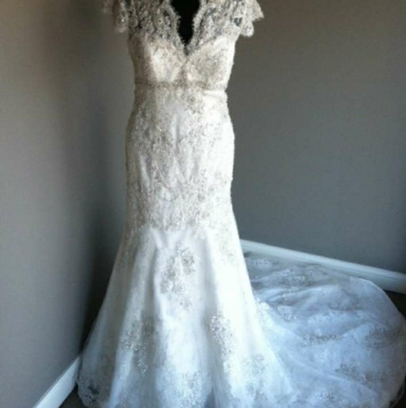 Allure Bridal gown style c150 - Picture 2 of 8