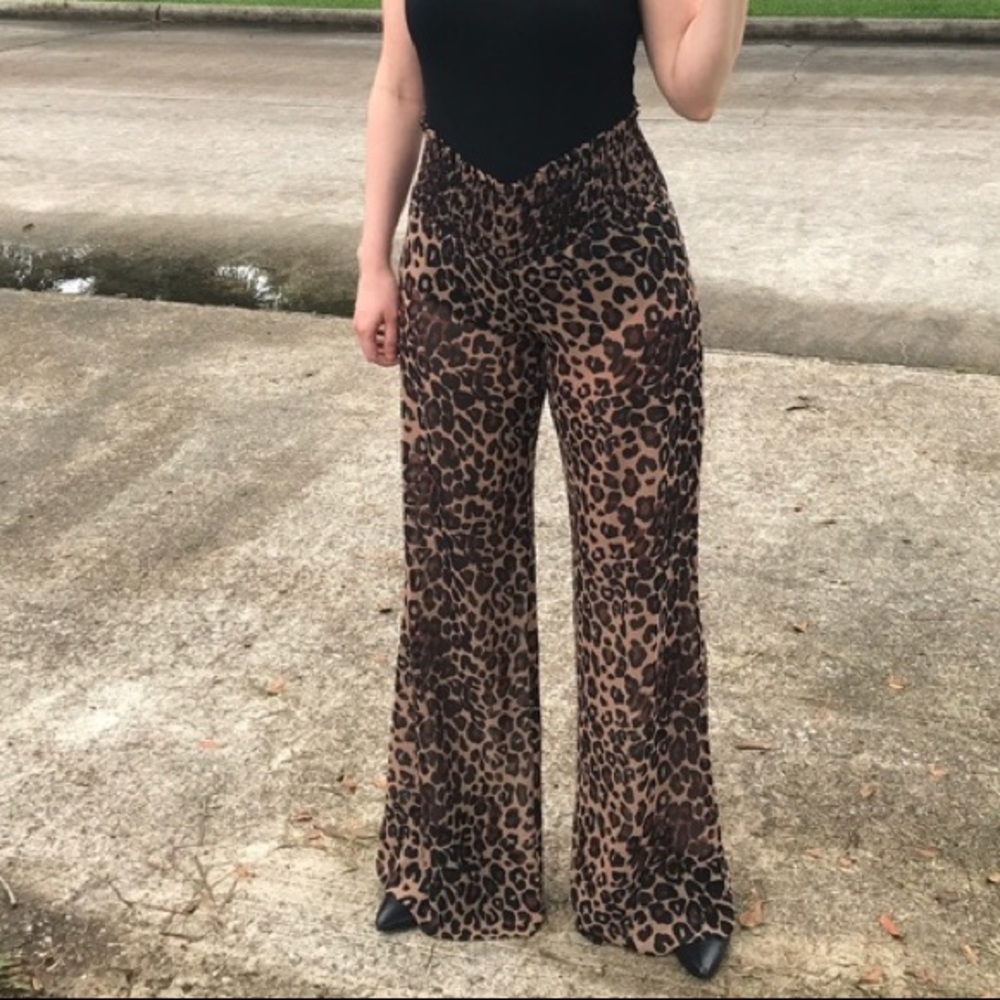 MUMU TIPSY LEOPARD PANTS
