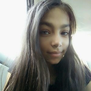 Meet your Posher, Vanessa