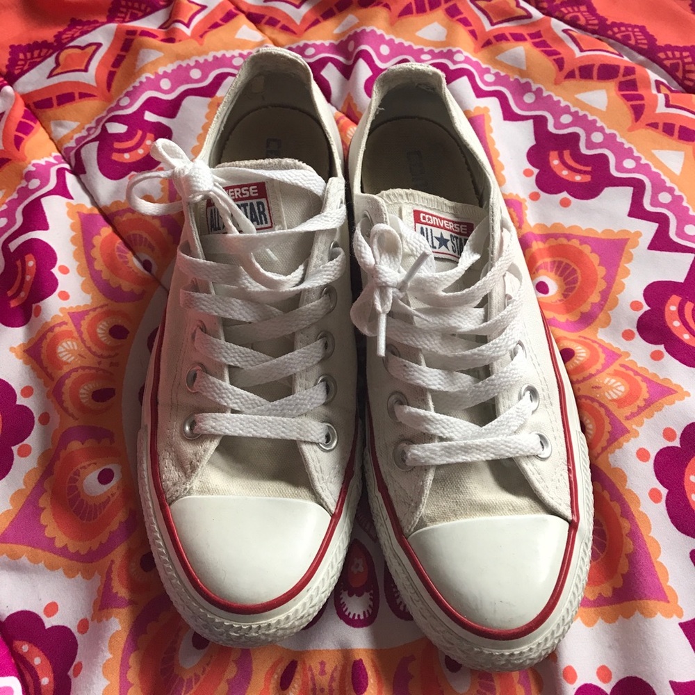 White Converse all star ⭐️