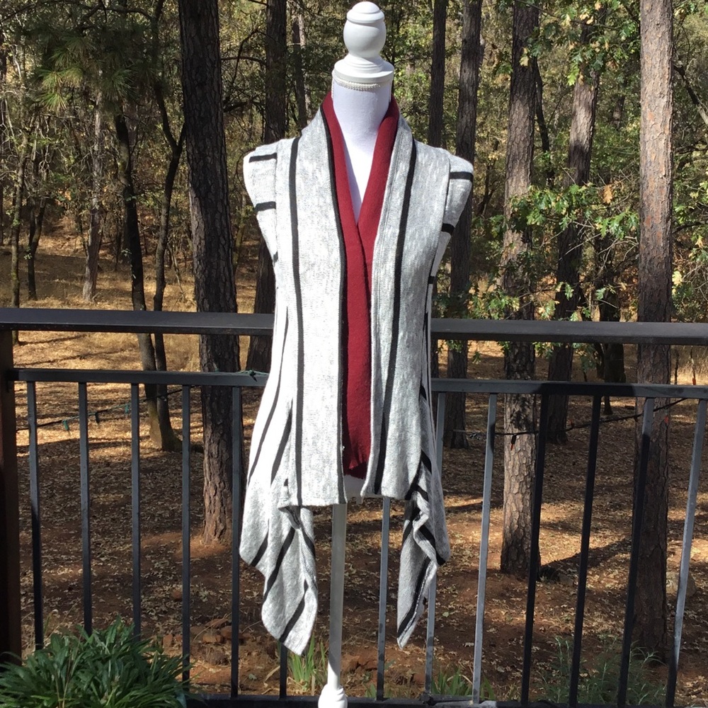 Sweater Vest