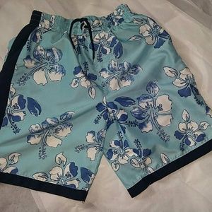 OP  boys swim trunks size S (6-7)