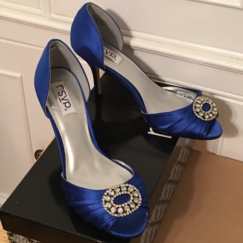 RSVP Sapphire Blue Heels - great statement shoes!
