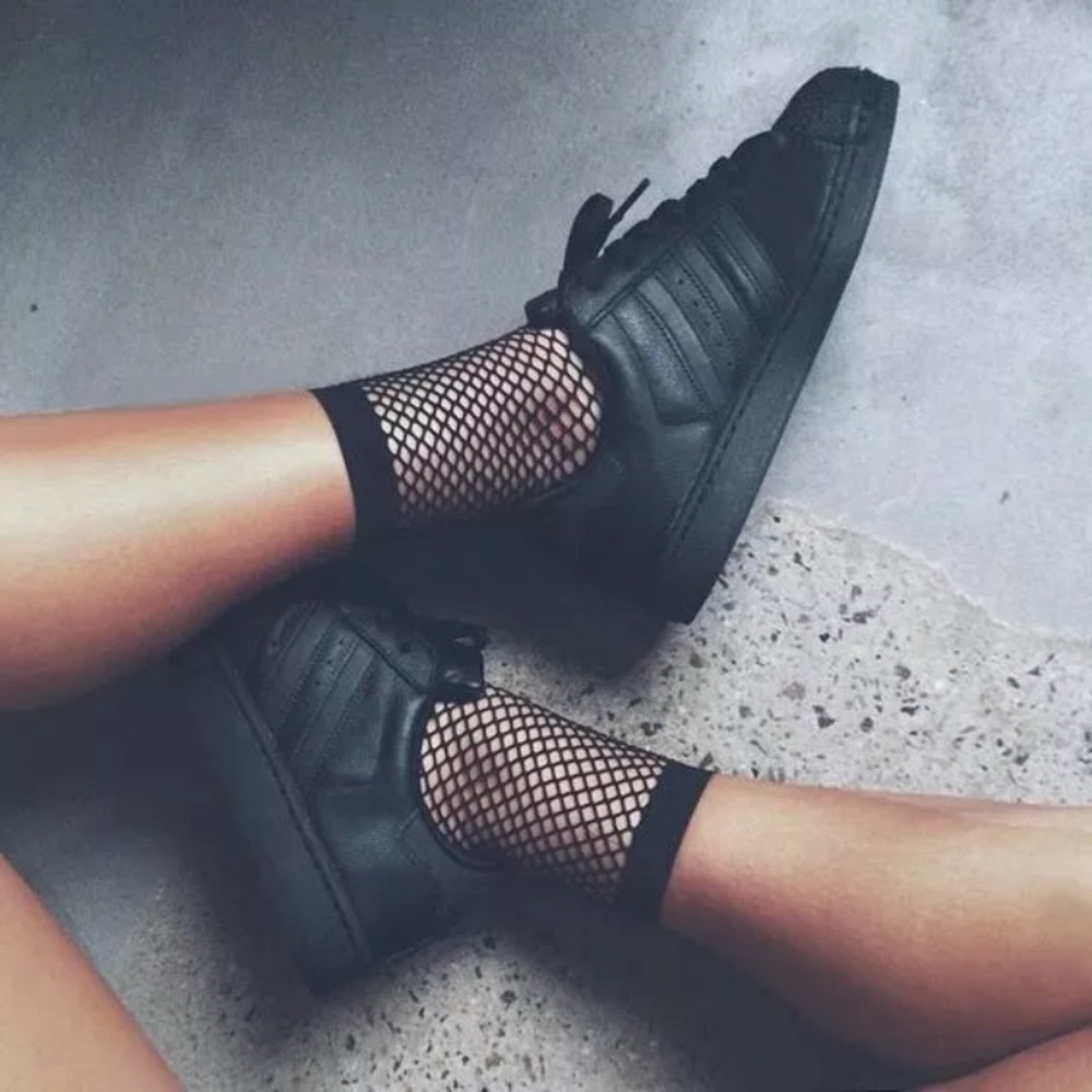 Black Fishnet Mesh Ankle Socks Pair OS NEW