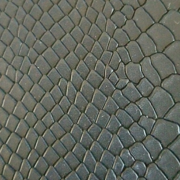 Gigi Navy Faux Snakeskin Convertible Clutch  NWT - Picture 4 of 5