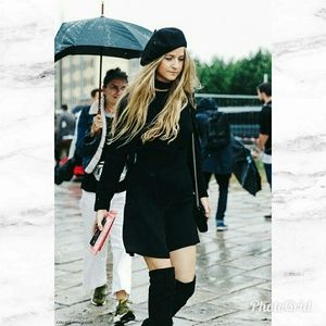 Vintage black beret