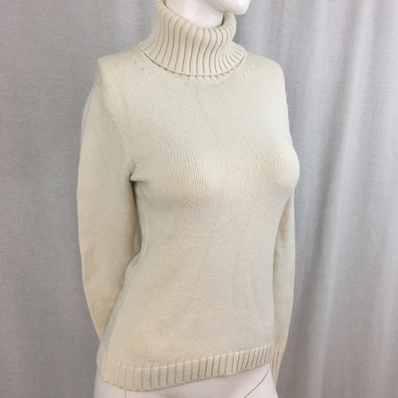 SOLD 🎒Sz Small Banana Republic Turtleneck Sweater - Picture 5 of 8