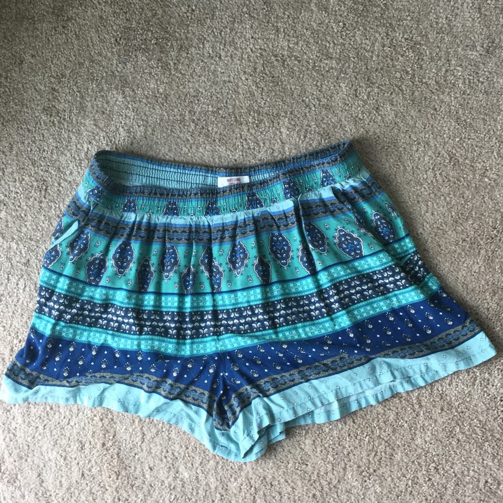 🎀💗Must go sale💗🎀 Comfy shorts WITH POCKETS!!