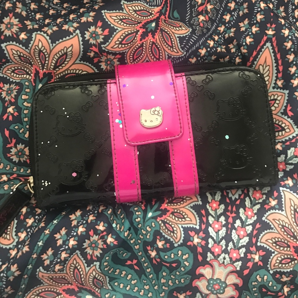 Hello kitty wallet