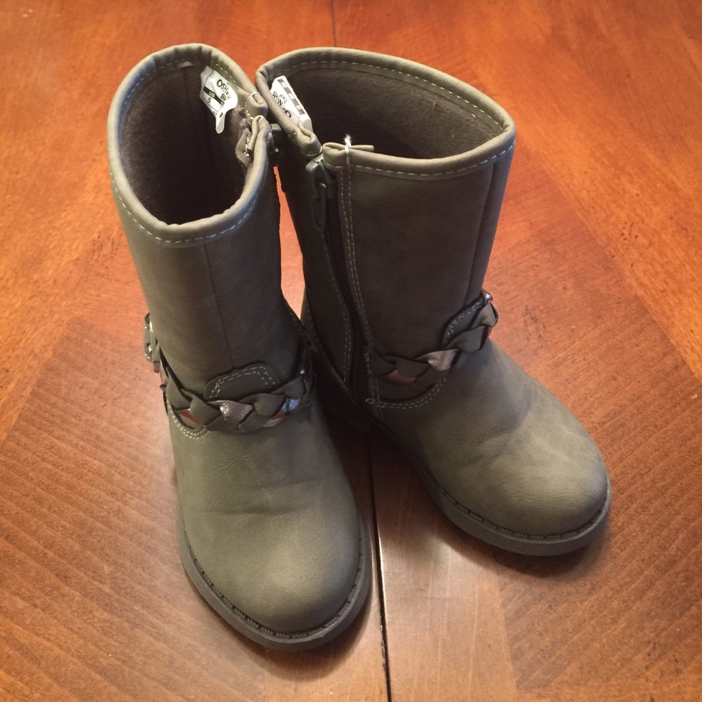 Too cute OshKosh Boots w/ side zipper, LIKE NEW!