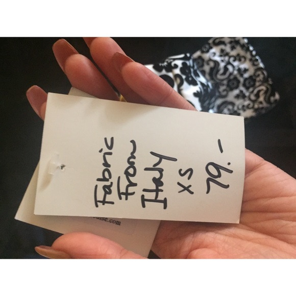 Black/White Paisley Skirt - Picture 4 of 4