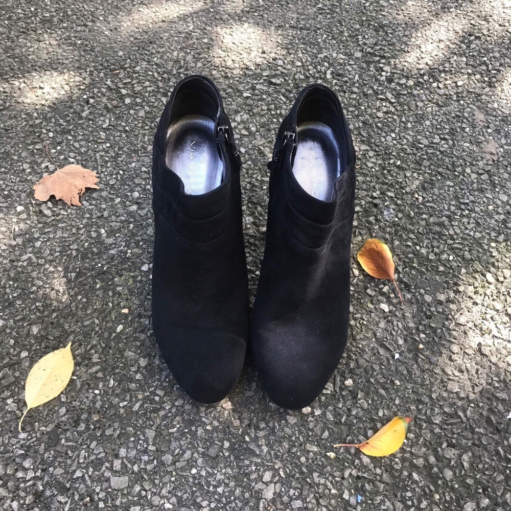 VIA SPIGA booties