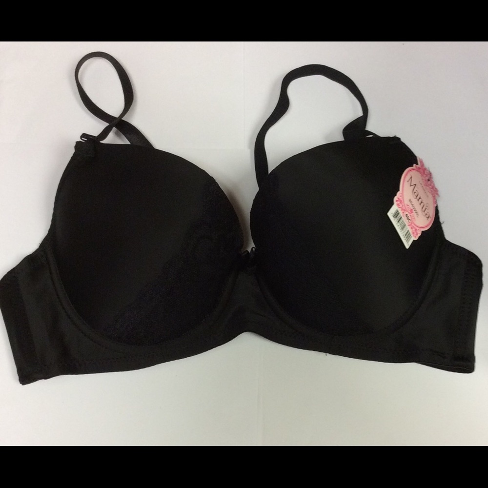 Fancy Lace Underwire Bra NWT