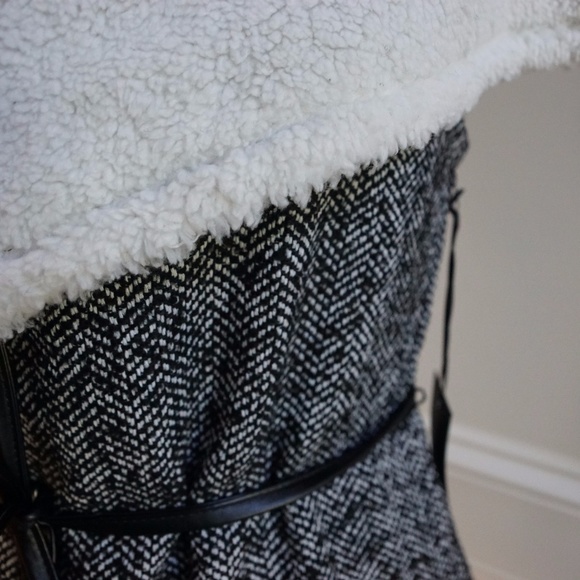 Fur lined tweed vest belted wide collar new black - Picture 5 of 6