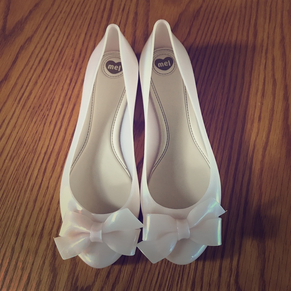 Mel by Melissa Strawberry jelly flats in Nude