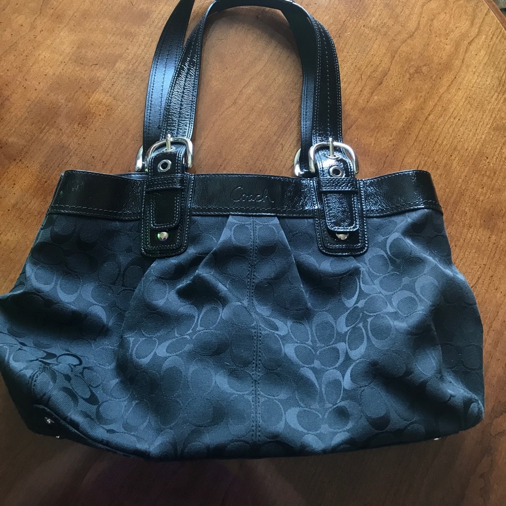 COACH Purse. Great Condition