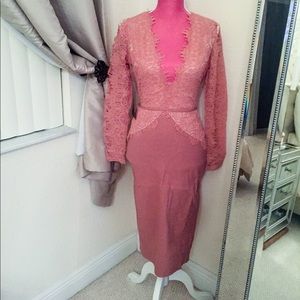 Plunge Scallop Lace Midi Dress in Blush Nude