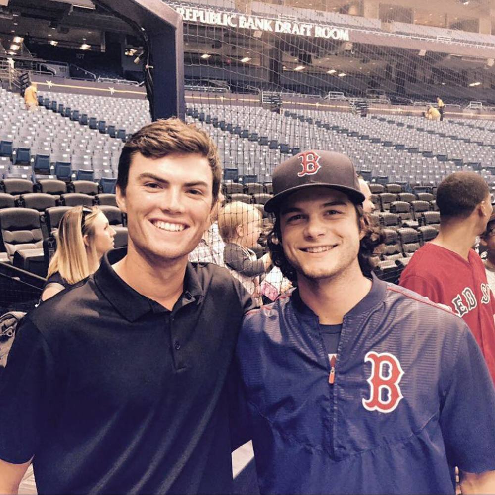 Meet your Posher, Clark