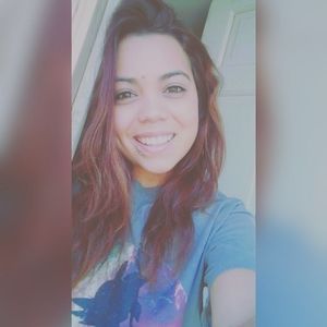 Meet your Posher, Noemi