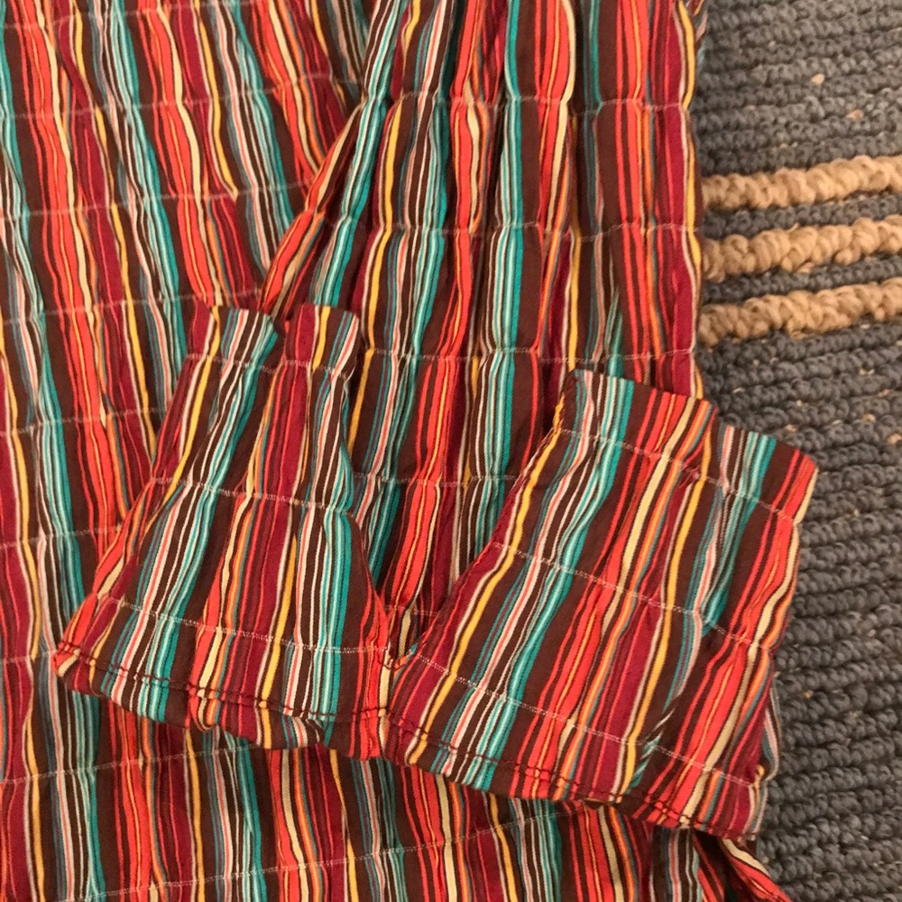 🌸SOLD!🌸Multi colored Crinkle Top - Picture 3 of 3