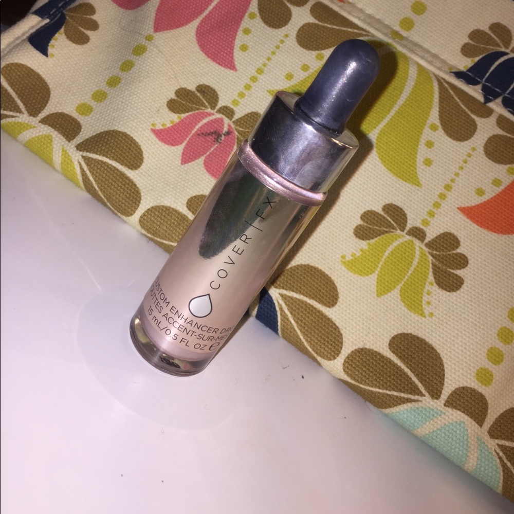 Cover FX enhancer drops. (Liquid Highlighter)
