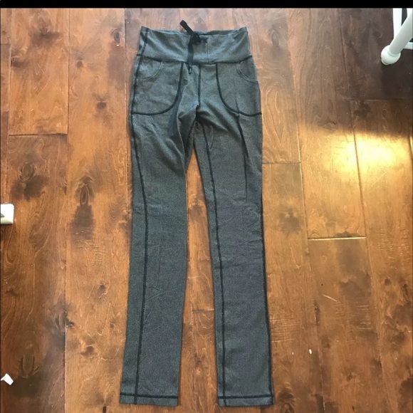 6 lululemon skinny will pant - Picture 6 of 6