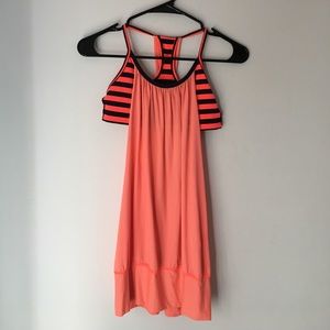 Lululemon tank with built in bra