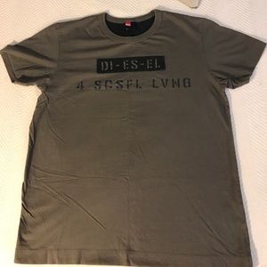Dark green diesel t-shirt