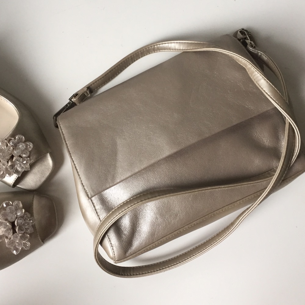 TAUPE LEATHER WORTHINGTON SHOULDER BAG/CLUTCH