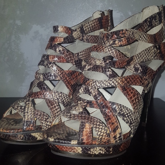 Jennifer Lopez Shoes - New Jennifer Lopez shoes/heels/stiletto