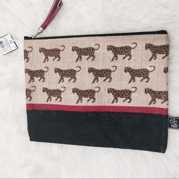 Tiger Print Jute Clutch - Picture 6 of 8