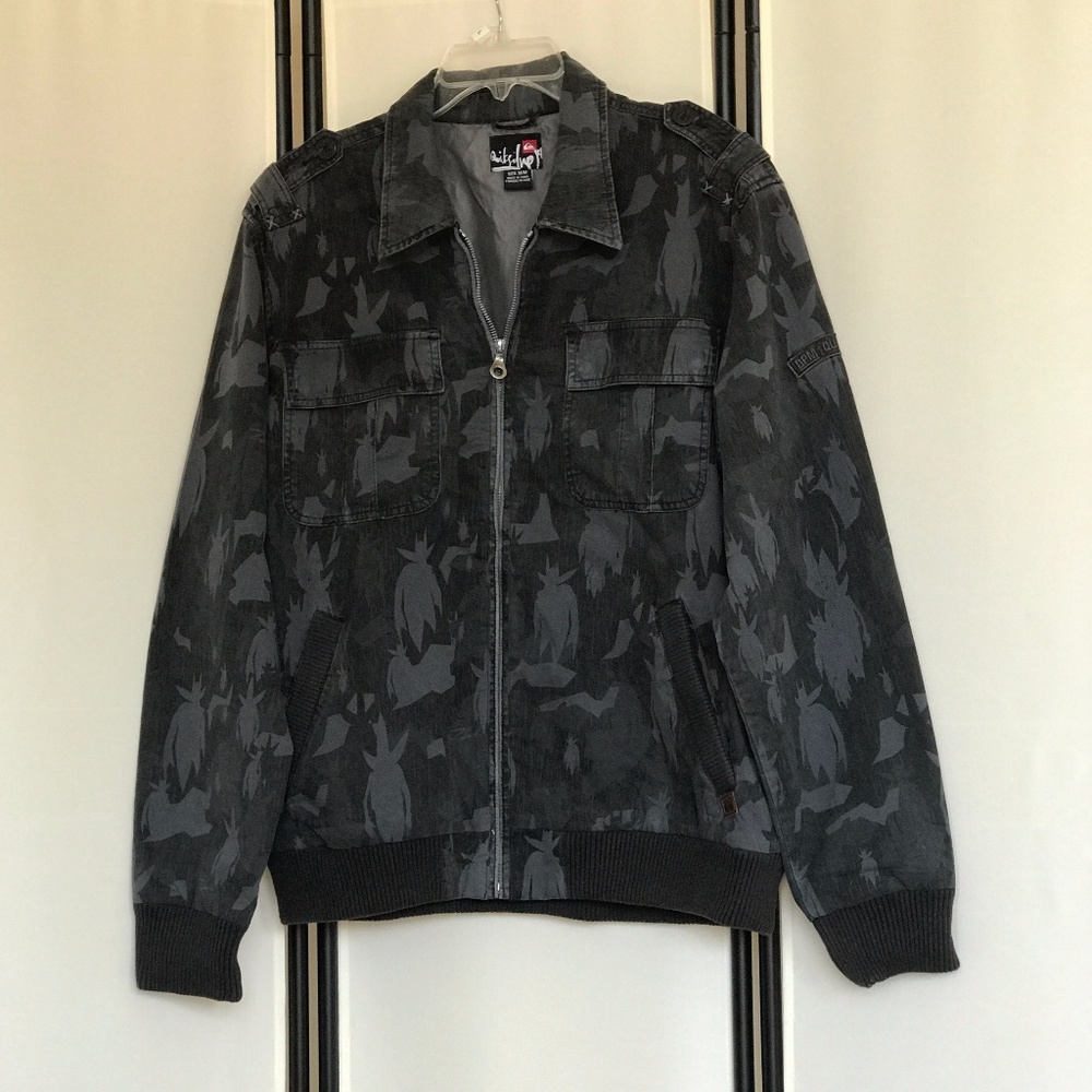 QUIKSILVER CAMOUFLAGE JACKET MEDIUM & LARGE NWT