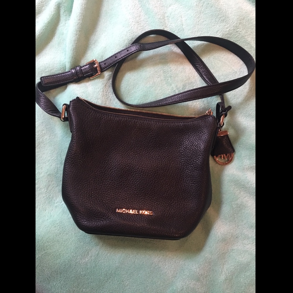 🔺PRICE DROP🔺Michael Kors Crossbody Purse