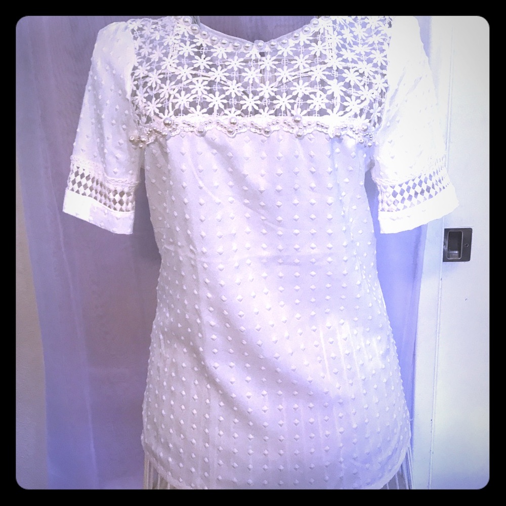 Pretty white blouse size small