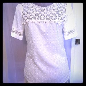 Pretty white blouse size small