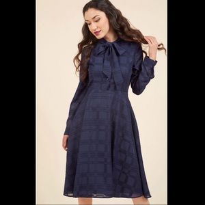 Modcloth dignified navy blue dress! Size 3x