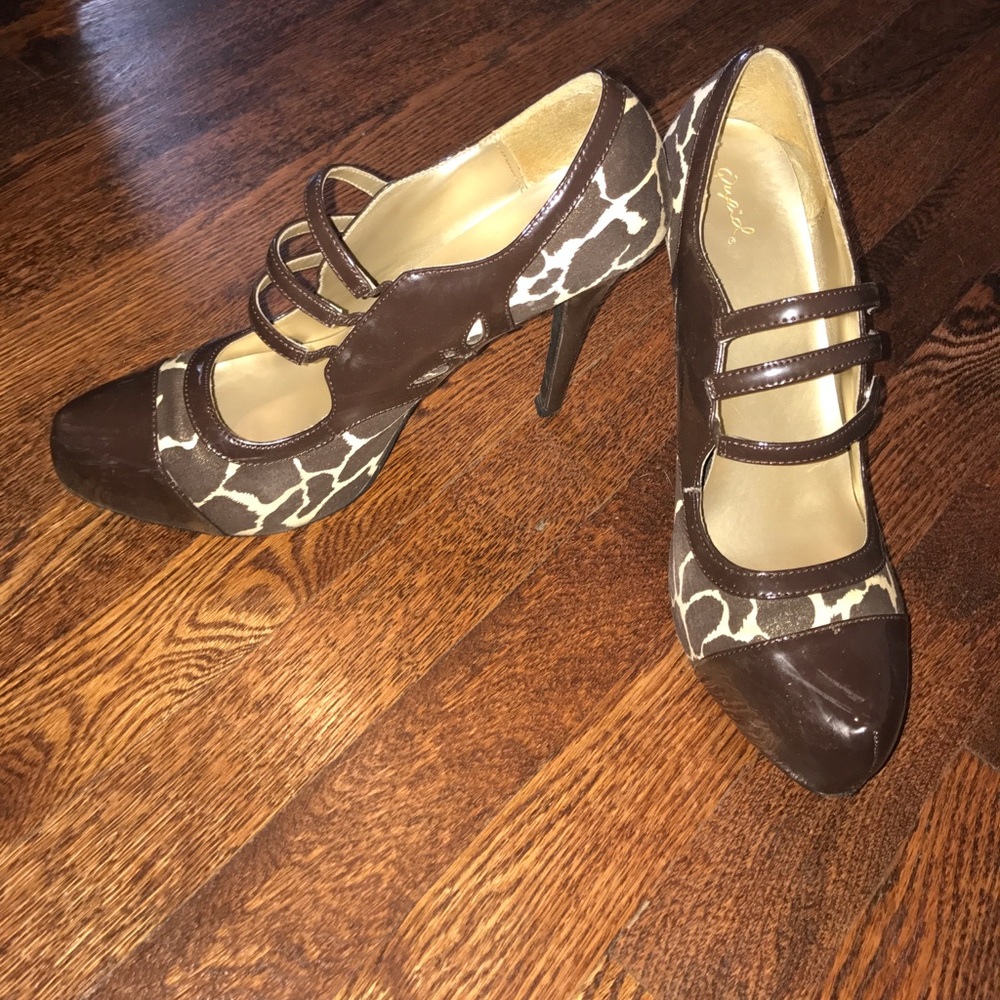 Qupid brown stylish heel