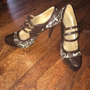 Qupid brown stylish heel