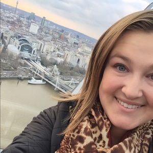 Meet your Posher, Jen